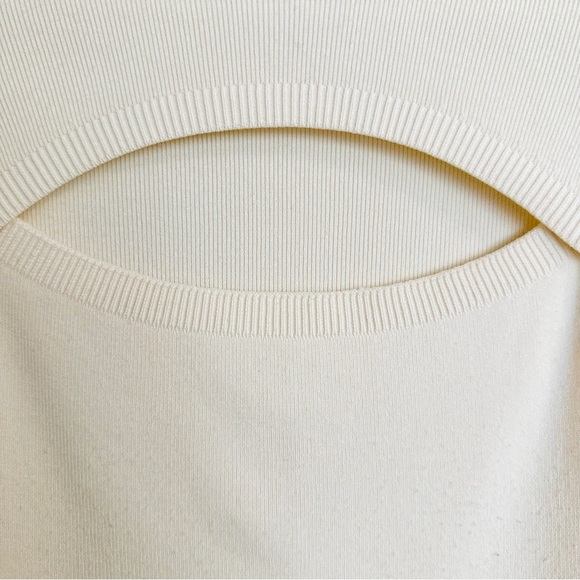 Other Stories. Long Sleeve Peekaboo Light Weight Sweater - Picture 2 of 4